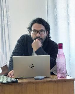 सूचना अधिकारी